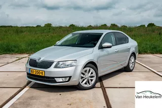 Skoda Octavia 1.0 TSI DSG Greentech Ambition Business | CLIMA | CRUISE | SUNSET