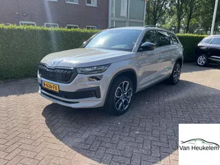 Skoda Kodiaq 2.0 TSI 4x4 Sportline | TREKHAAK | 360 CAMERA | STANDKACHEL | 20"