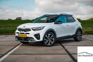 Kia Stonic 1.0 T-GDi 120PK MHEV GT-Line | TREKHAAK | CAMERA | DAB | NAVI | ALL SEASON BANDEN