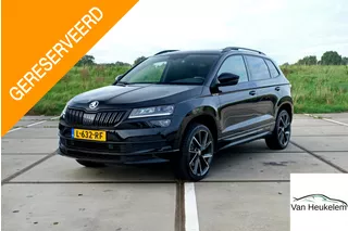 Skoda Karoq 1.5 TSI ACT Sportline | PANO | TREKHAAK | APPLE CAR PLAY | 19" VELGEN
